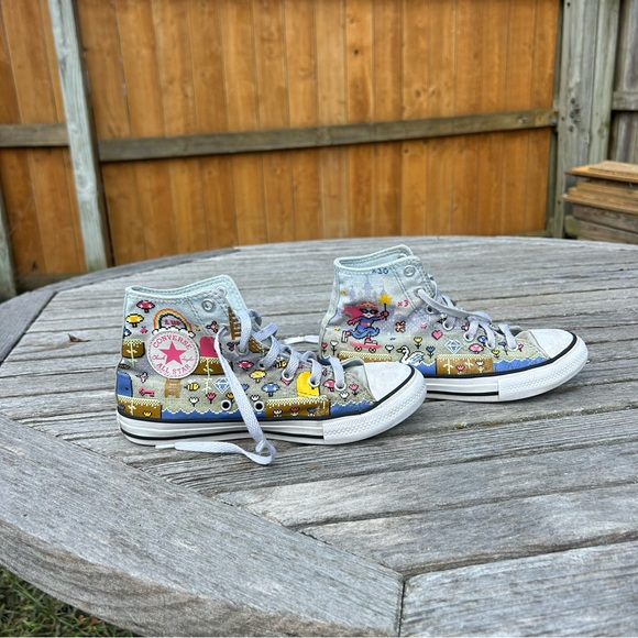 Converse Girls' Gamer Hi Top Chuck Taylor All Stars,‎ size 3 - Picture 1 of 10